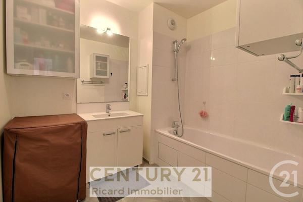 Appartement F3 à vendre  3 pièces - 63,43 m2 BONDY - 93