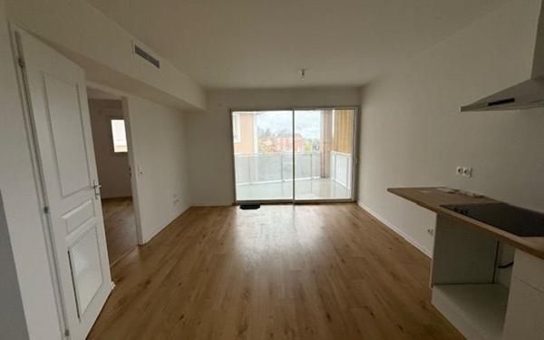 Appartement à louer    2 pièces •  Saint-Pierre-du-Mont