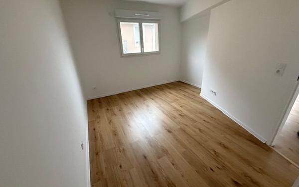 Appartement à louer    2 pièces •  Saint-Pierre-du-Mont