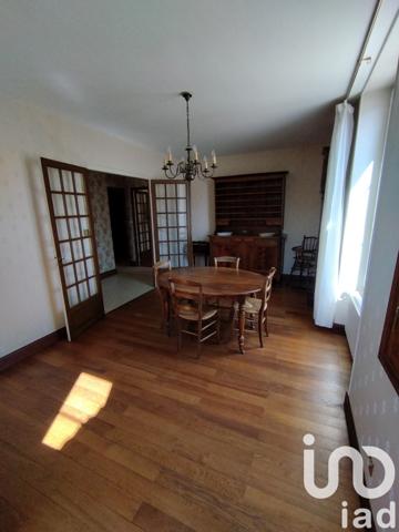 Maison à vendre 9 pièces 193 m² Fleuré