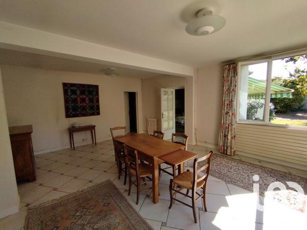 Maison à vendre 9 pièces 193 m² Fleuré