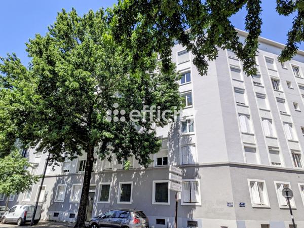 Appartement
         2 pièces
        - 42 m² Exclusivité 141 600 € *