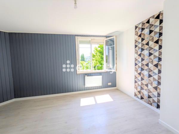 Appartement
         2 pièces
        - 42 m² Exclusivité 141 600 € *