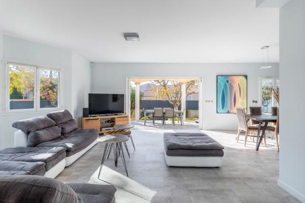 Vente Maison de luxe Villeneuve-lès-Maguelone 5 Pièces 166 m²