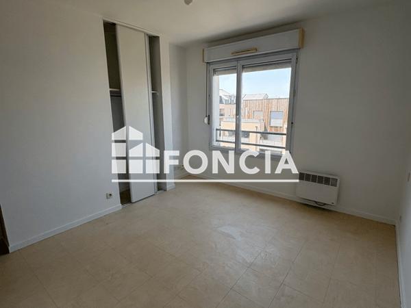 Location Studio 18.78 m² - 44 AVENUE YOLANDE D'ARAGON Angers 49100