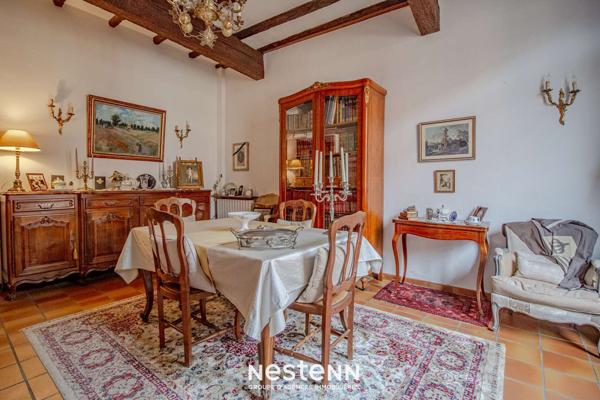 A VENDRE - Muret - Centre ville - Maison de caractère T5 de 140m² avec un garage et un patio