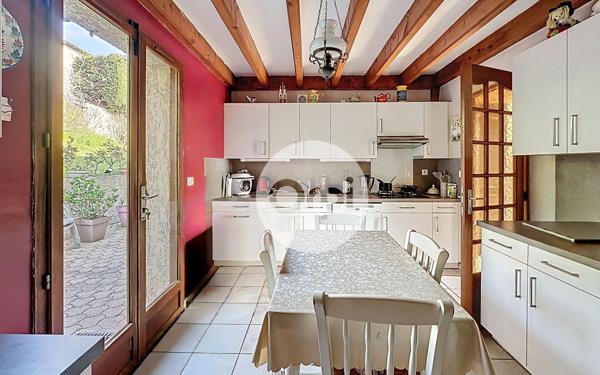 Maison à vendre    4 pièces • 120 m2 Mornant