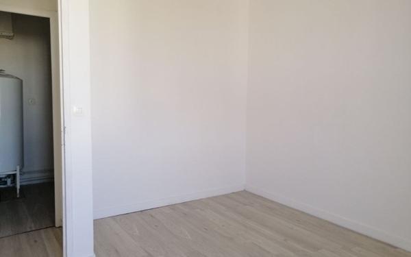 Appartement à louer    2 pièces •  Saint-Étienne