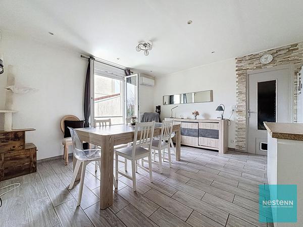 Proche toutes commodités - Maison de 3 pièces avec jardin à Montereau Fault Yonne