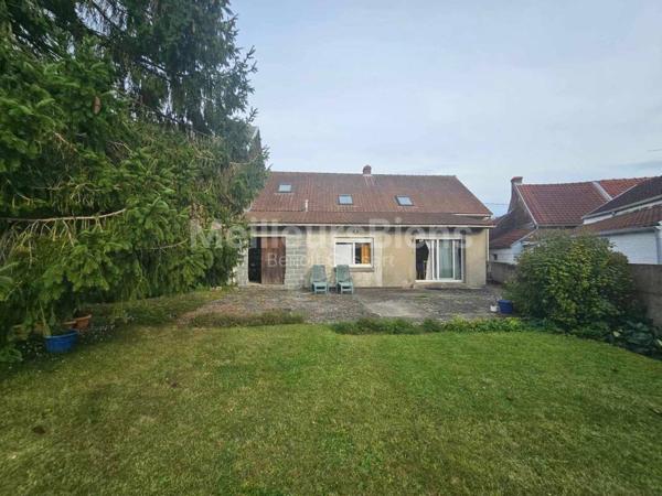 Maison 125 m2 Jardin Garage 3 chambres ( possibilité 5 )