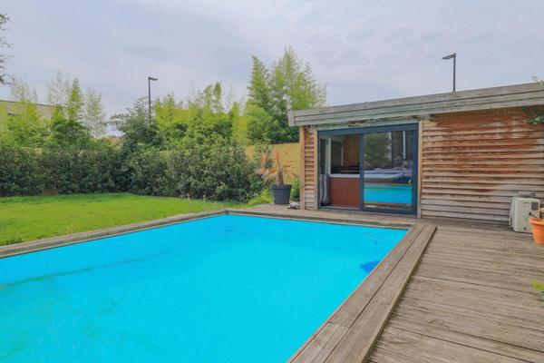 ANICHE - MAISON DE MAÎTRE DE 240 M² AVEC PISCINE, SPA & SAUNA