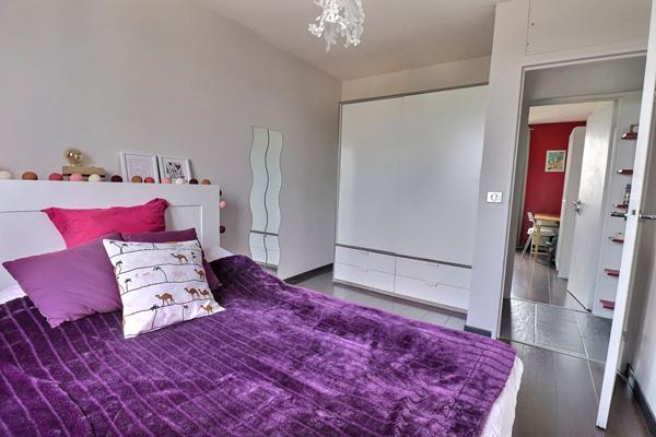 Appartement Le Mesnil Le Roi 4 pièce(s) 69.11 m2