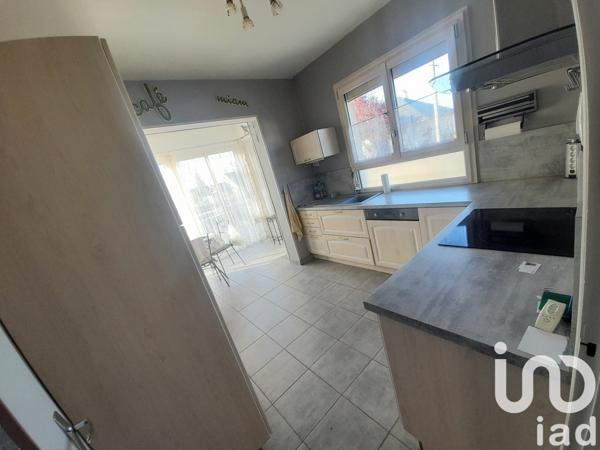 Maison à vendre 6 pièces 94 m² Vernantes