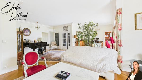 Appartement
         6 pièces
        - 166 m² 396 000 € *