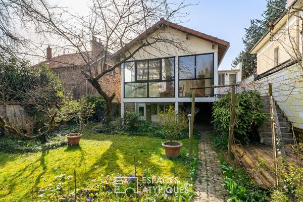 La charmante meulière avec extension et jardin paysagé