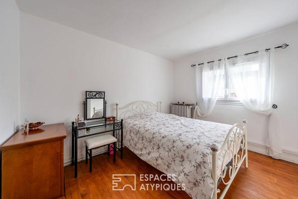 La charmante meulière avec extension et jardin paysagé