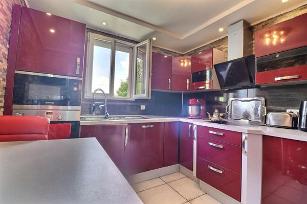 Maison Basse-goulaine bourg 8 pièce(s)  - vente interactive