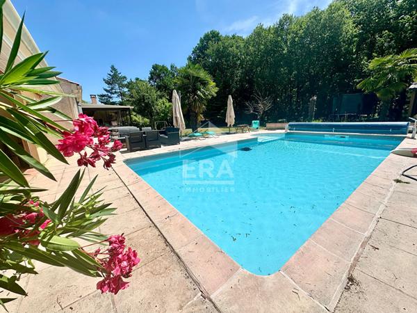 Maison Cepet 6 pièces 217m2 avec studio