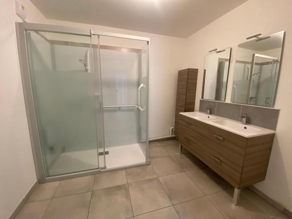 Appartement T4 avec ascenseur et terrasse