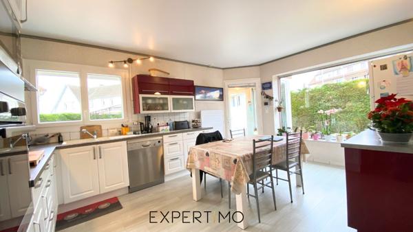 Bellerive-sur-Allier (03700) Viager occupé sans rente Monsieur 81 ans, Madame 78 ans. Maison rénovée proche Vichy