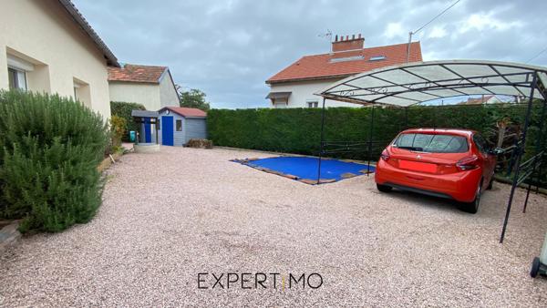 Bellerive-sur-Allier (03700) Viager occupé sans rente Monsieur 81 ans, Madame 78 ans. Maison rénovée proche Vichy