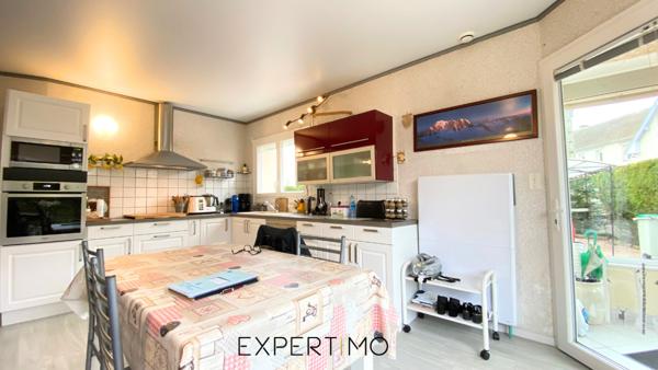 Bellerive-sur-Allier (03700) Viager occupé sans rente Monsieur 81 ans, Madame 78 ans. Maison rénovée proche Vichy