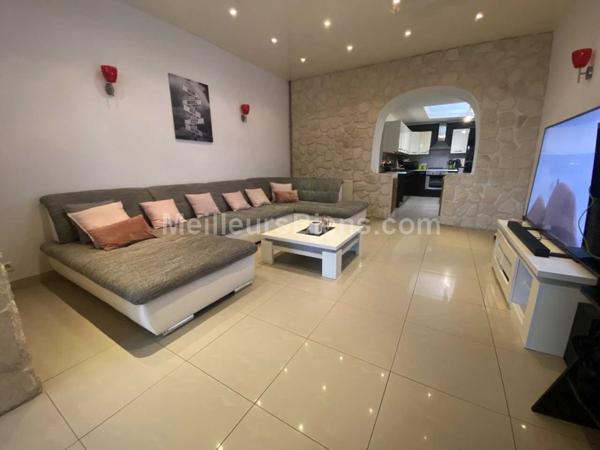 5 CHAMBRES BEAUX VOLUMES