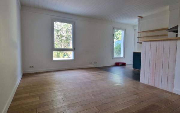 Appartement à vendre    3 pièces • 65,84 m2 La Rochelle