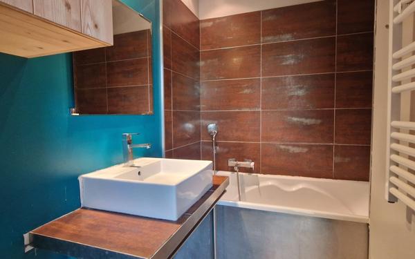 Appartement à vendre    3 pièces • 65,84 m2 La Rochelle