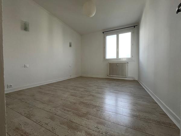 Appartement 4 pièces 86.83 m2
