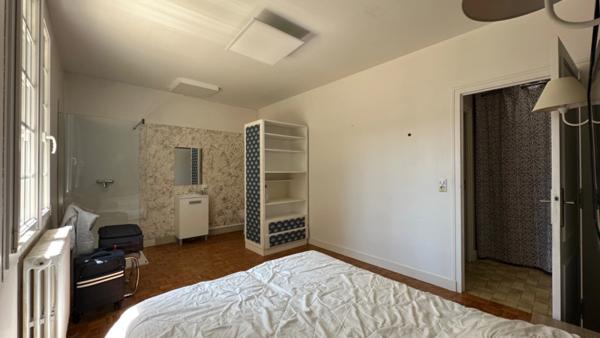 Maison de caractère 320M2 sur parc arboré de 4000m2