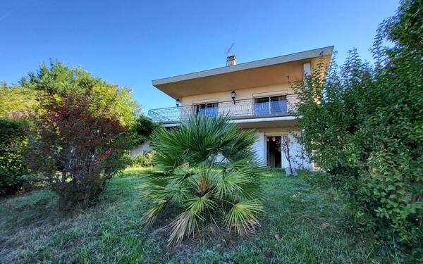 Maison à vendre    6 pièces •  Bon-Encontre