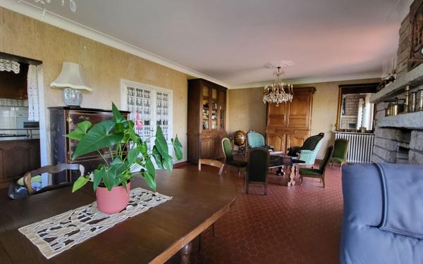 Maison à vendre    6 pièces •  Bon-Encontre