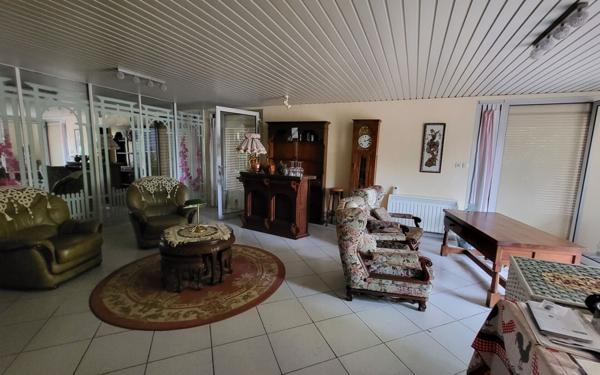 Maison à vendre    6 pièces •  Bon-Encontre