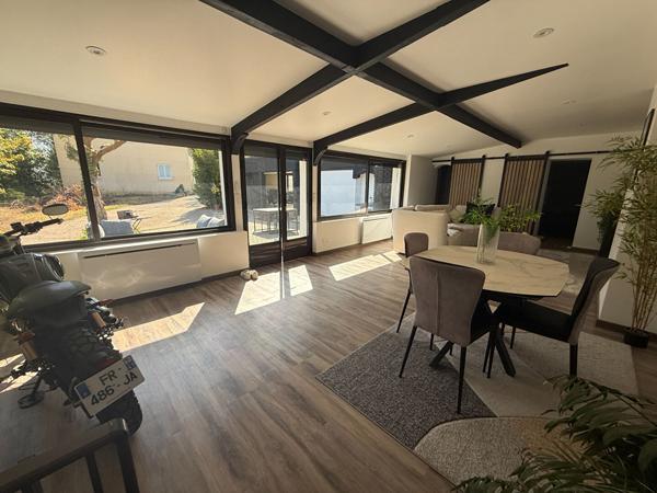 Maison 9 pièces 220 m2