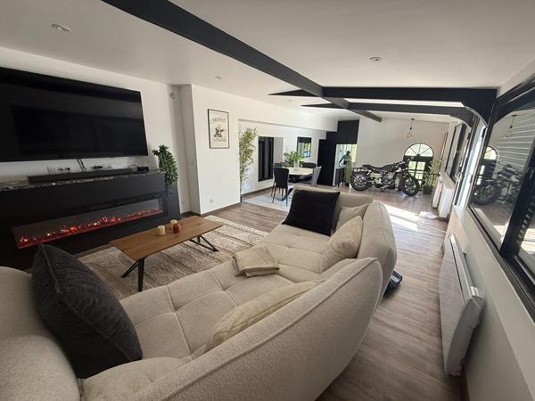 Maison 9 pièces 220 m2