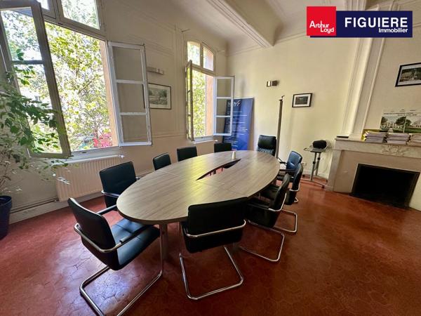 EXCLUSIVITÉ - BUREAUX À LOUER SUR LE COURS MIRABEAU