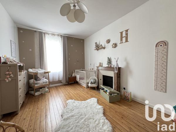 Maison à vendre 7 pièces 198,5 m² Arnage