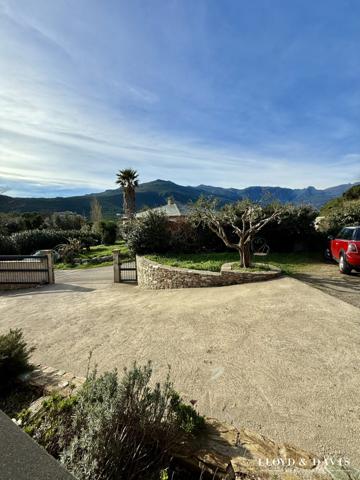 Belle propriété vue mer et montagne