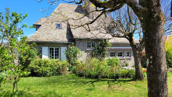 Très belle maison vue dominante
