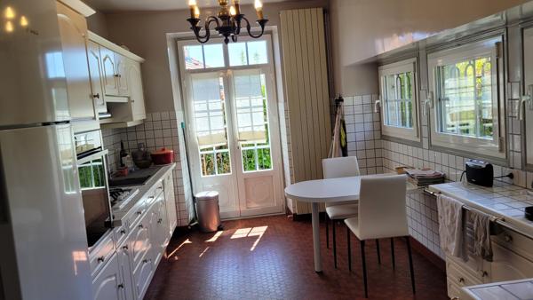 Très belle maison vue dominante