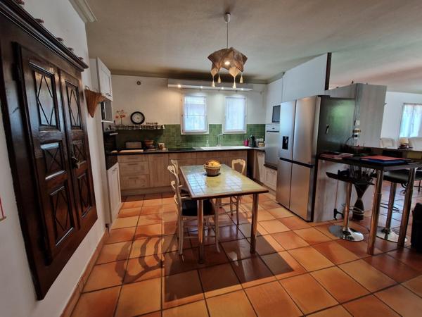 Villa 184 m2 400 m centre-ville Saint-Christol-lez-Alès (30380)