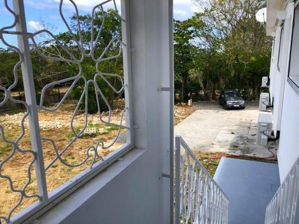 Appartement à vendre    3 pièces • 103,90 m2 Saint-François