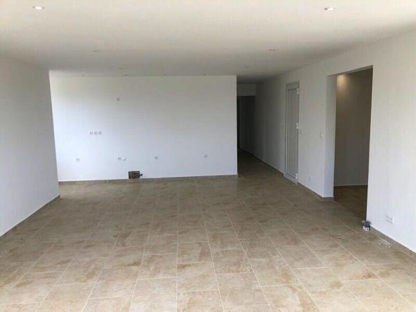 Appartement à vendre    3 pièces • 103,90 m2 Saint-François