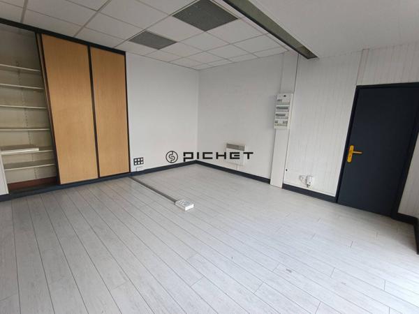 Autre 6 pièces 200 m²