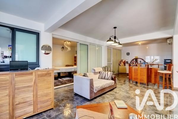 Maison à vendre 5 pièces 223 m² Saint-Louis