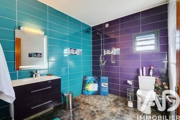 Maison à vendre 5 pièces 223 m² Saint-Louis