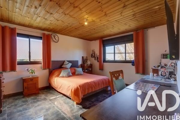 Maison à vendre 5 pièces 223 m² Saint-Louis