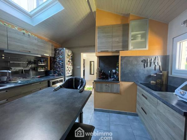 Maison 87 m² à Beaumont Saint-Cyr 86490