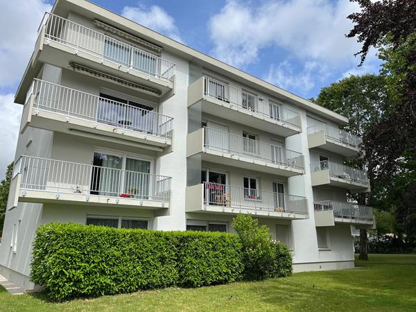 A VENDRE - EXCLUSIVITE - CHALLANS - Appartement - proximite grande surface - 3 pièces - 68 m²